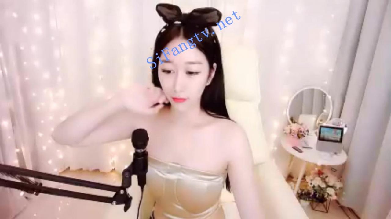 高品质女神!!! b_meow 蝴蝶结头饰唯一跳蛋大秀流白浆 图 06