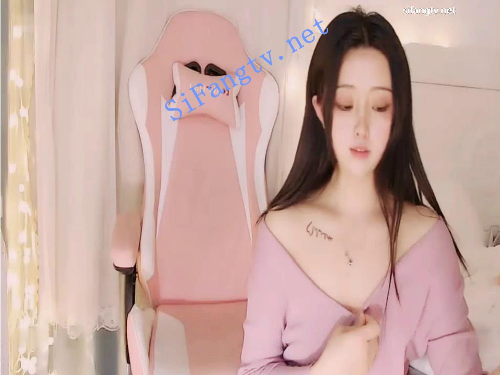 ut-洛菲 颜值高女神,白色透明蕾丝碎花连体,蜜臀轻翘 图 01