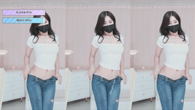 精品裸舞 5721004 穿裙子跳舞 露胸 皮肤白暂身材好 图 05