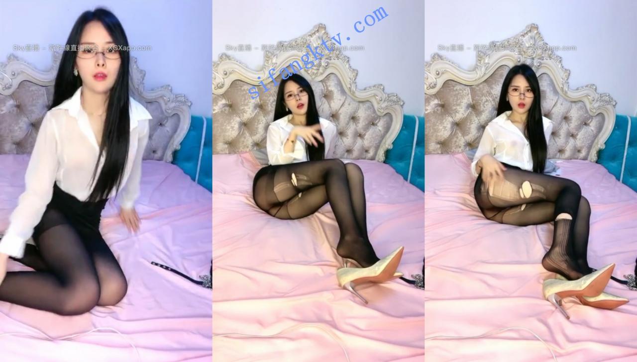 绝世女神 保安安 高颜值全网最挺的乳房 大长腿丝足诱惑 图 05