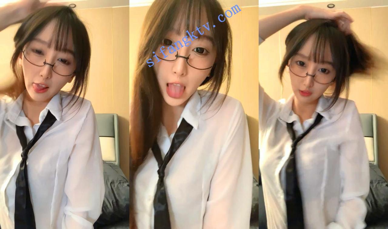 ₩ 泡泡咕 全网极品青春漂亮的女神 恩~这样可以吗? 图 01