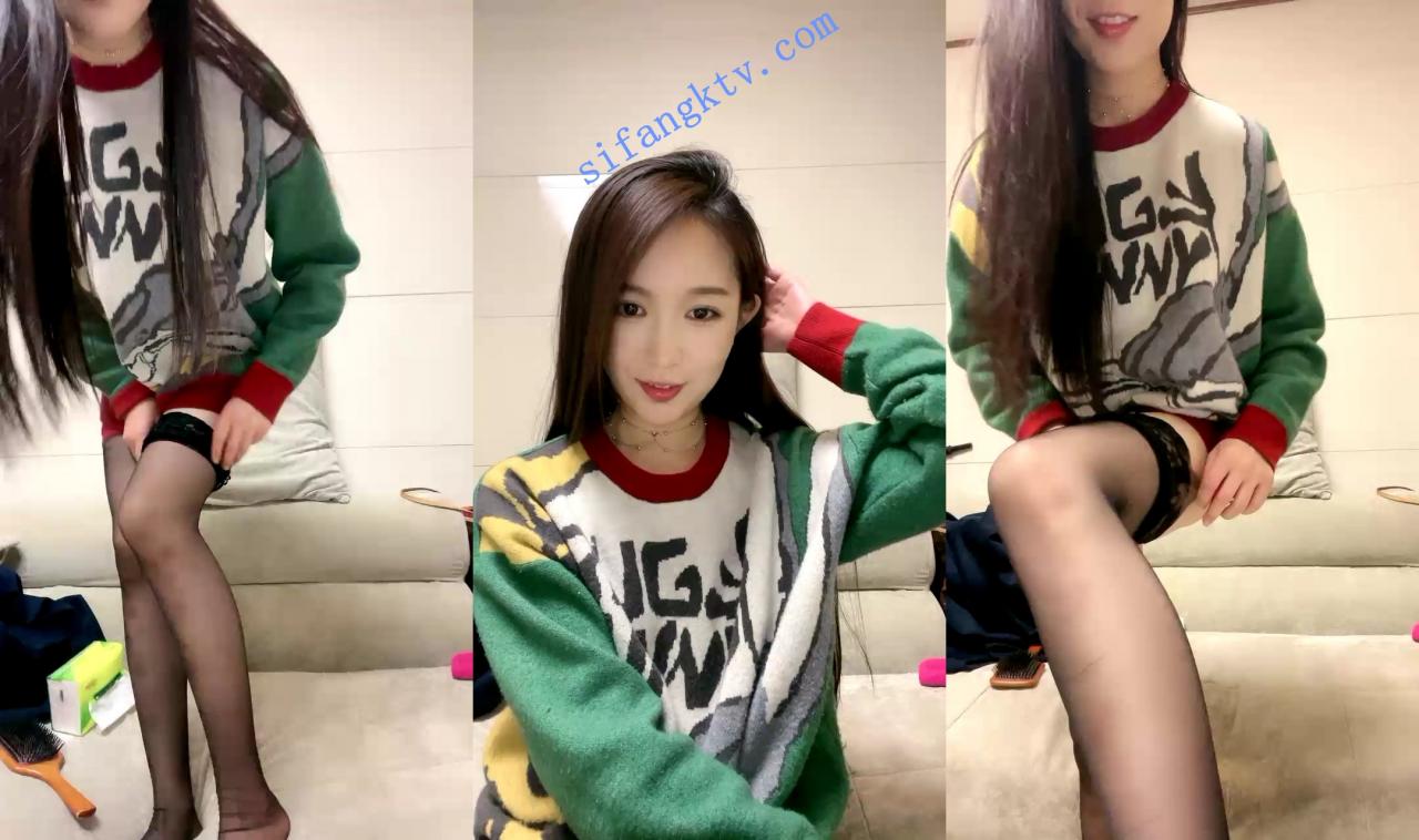 ₩ 白云甜 4/1女神完全解放骚母狗求调教道具插逼真是骚 图 02