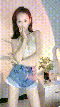 女神!好美~魂都被她勾走了! 老式少 激情裸舞~疯狂手淫 图 02