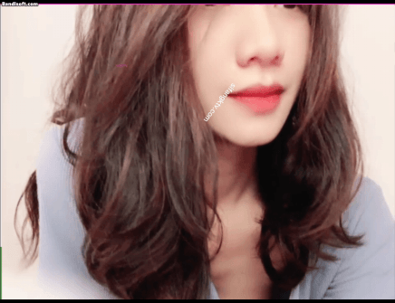 UT 杨小姐 新晋女神 极品身材完美双峰 高价收费房露鲍 图 04