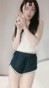 ♆ 19岁妮羊羊 超清纯~双马尾学生妹~掰穴抠逼自慰~爽 ! 图 01