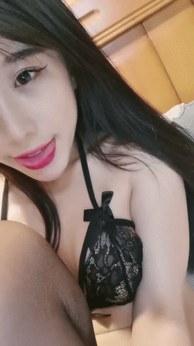 ❤♡仙女般的迷妹~ 野樱奈奈 脱衣舞~自慰上瘾喷了好多水 图 01