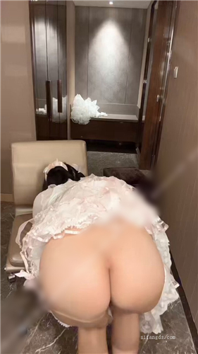 推特双马尾萌妹 小亦无敌 反差裸舞自摸吃鸡啪啪 爽死了 图 09
