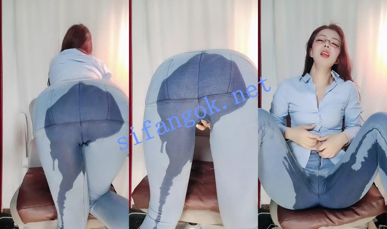 ⚡ 核弹! 奈雪 性感超绝大长腿女神!居然尿裤子! 图 05