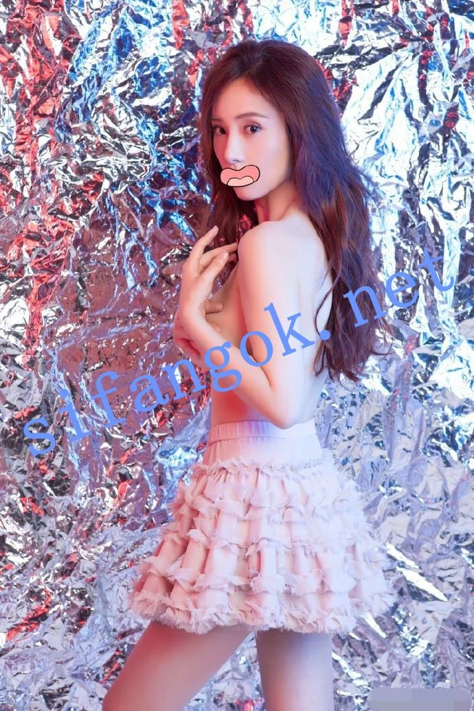 ✅斗鱼 祖祖小姨妈 顶级美女 露脸露点 自慰 特写 表情销魂 图 02