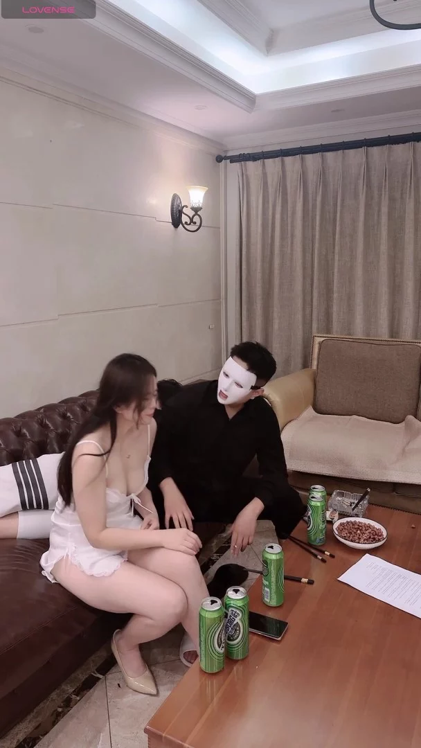 ✅ST开票 Miqi-laoshi 勾引领导做爱换来老公职位的升迁 图 06
