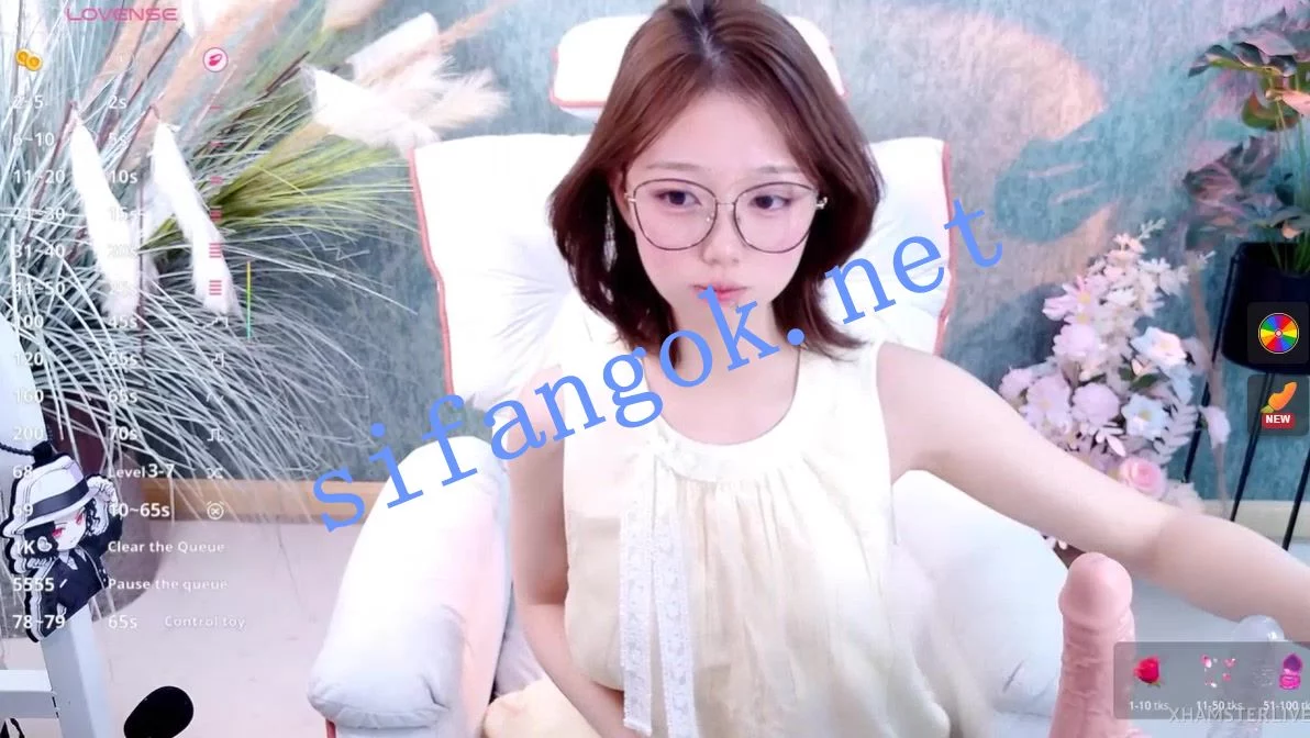 ❤❤❤ST新晋短发新秀可爱妹，Stripchat【ZoeLily2026】自慰爆浆