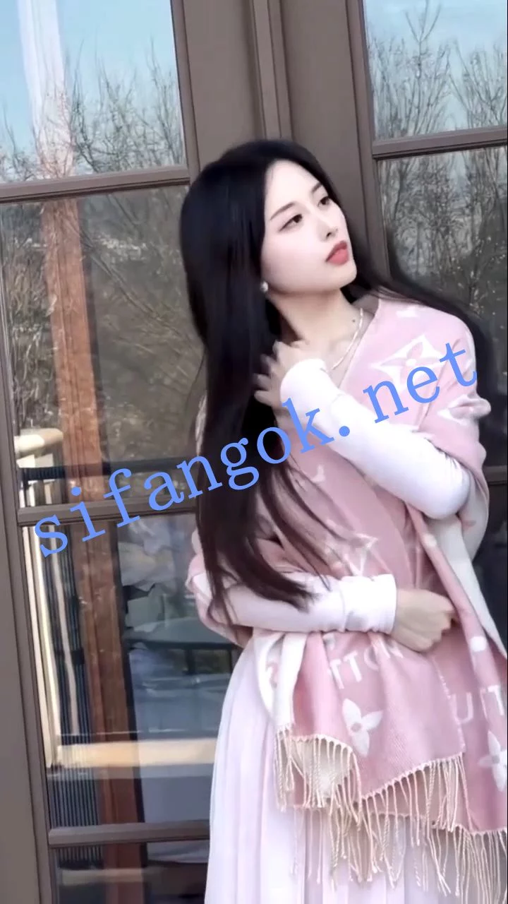 ✅抖音 梁笳怡 爱滑雪良家反差婊 露点 啪啪做爱 阳具插B等 图 04
